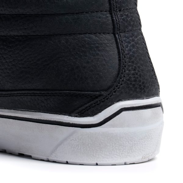 TCX STREET 3 WP - BLACK/BLACK/WHITE – Image 6